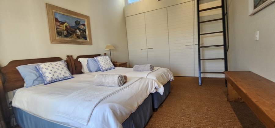 3 Bedroom Property for Sale in Middedorp Western Cape